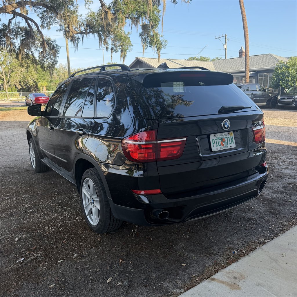 2013 BMW X5 - $7,900