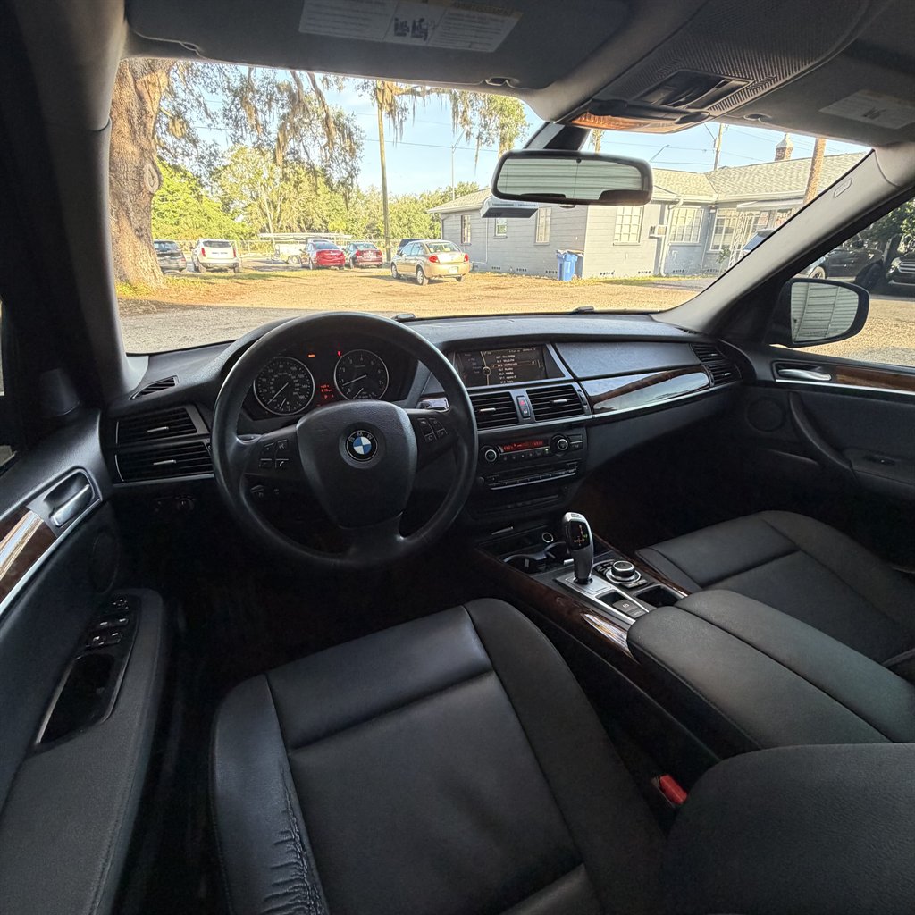 2013 BMW X5 - $7,900