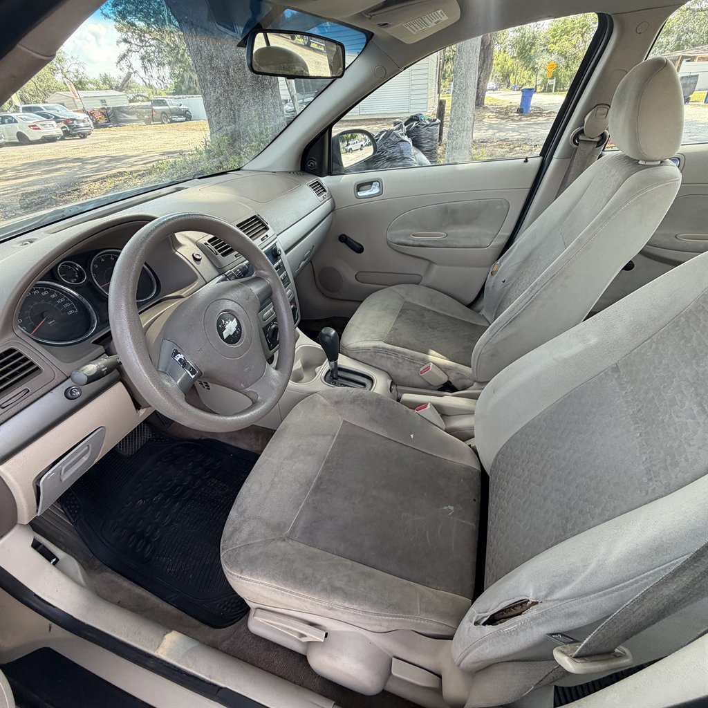 2007 Chevrolet Cobalt - $3,300