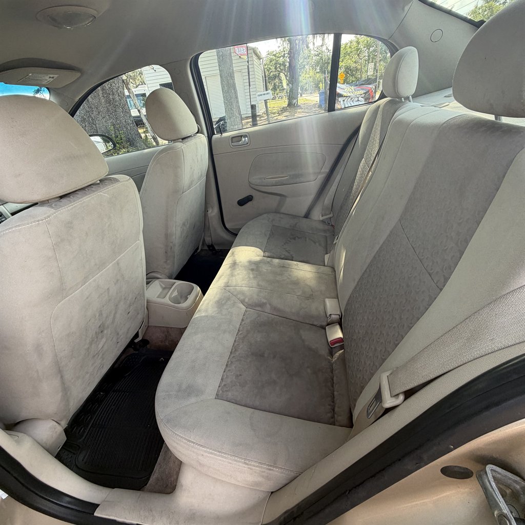 2007 Chevrolet Cobalt - $3,300