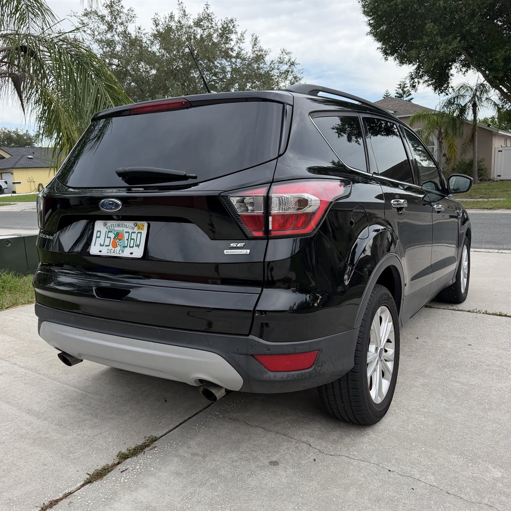 2017 Ford Escape - $6,990