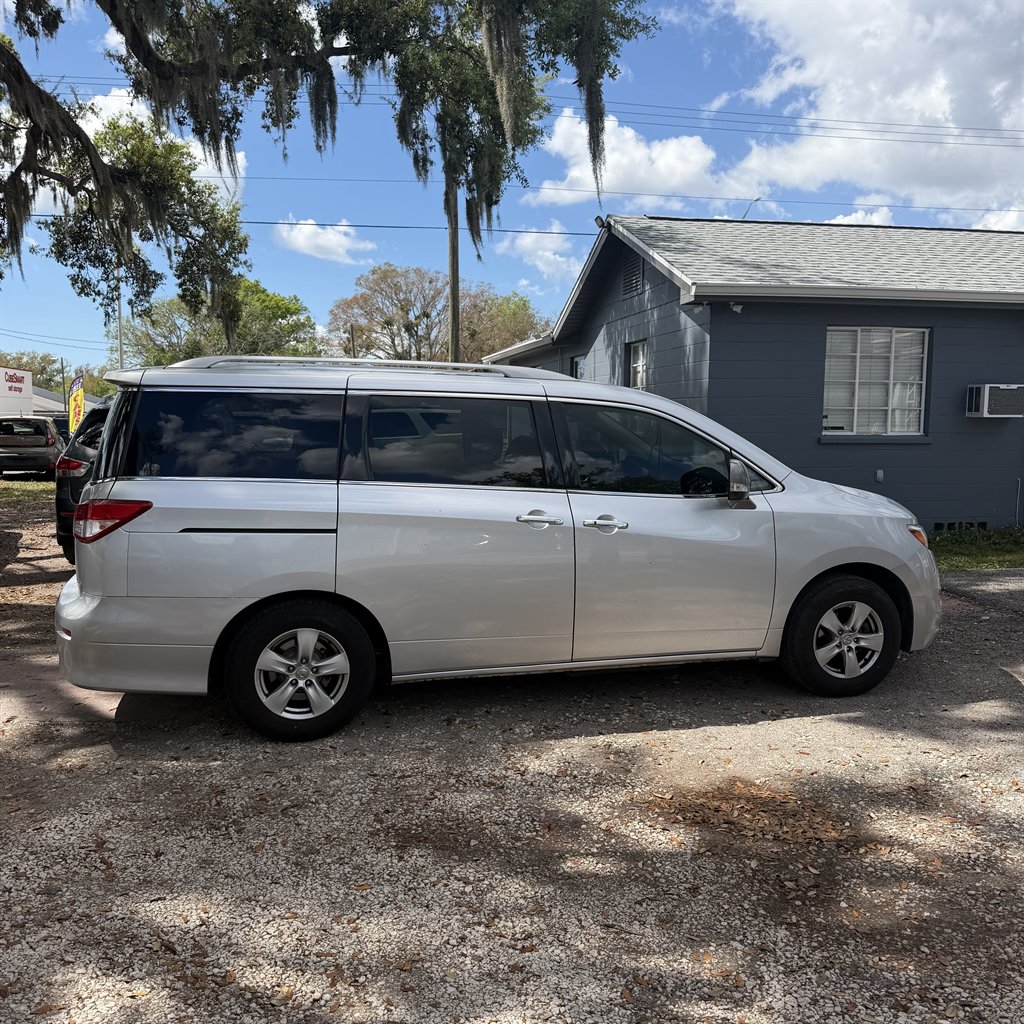 2017 Nissan Quest - $5,900