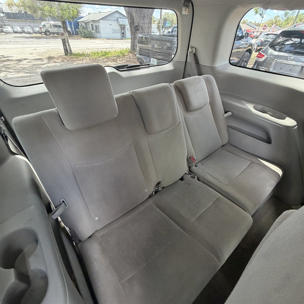 2017 Nissan Quest - $5,900