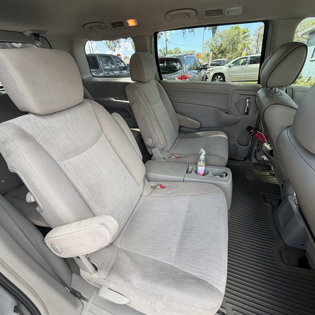 2017 Nissan Quest - $5,900