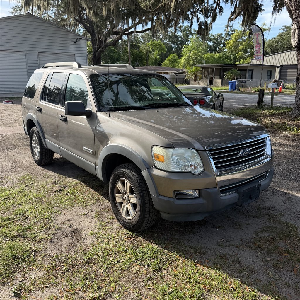 2006 Ford Explorer - $4,950