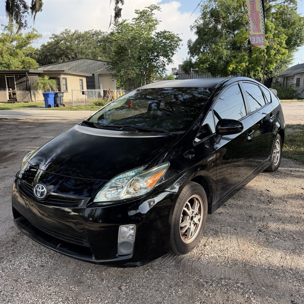 2010 Toyota Prius - $5,390