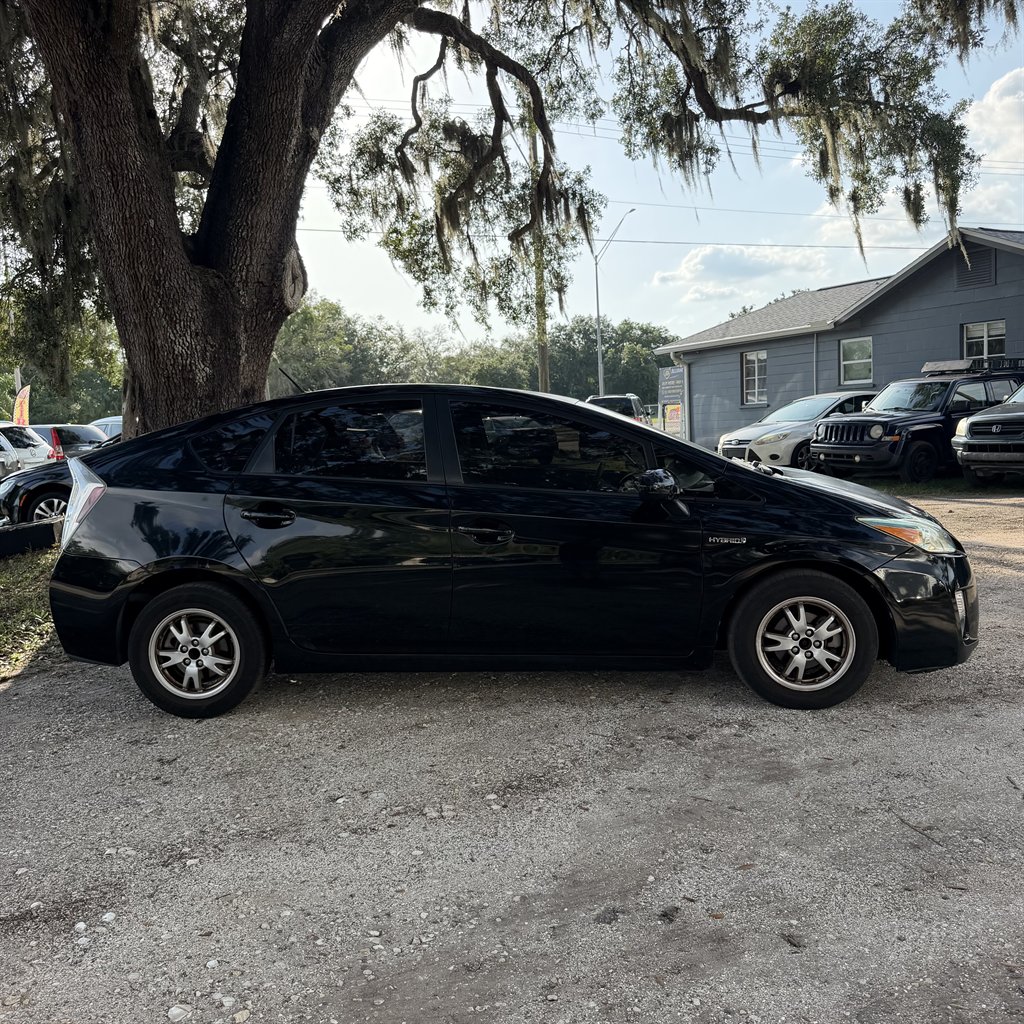 2010 Toyota Prius - $5,390