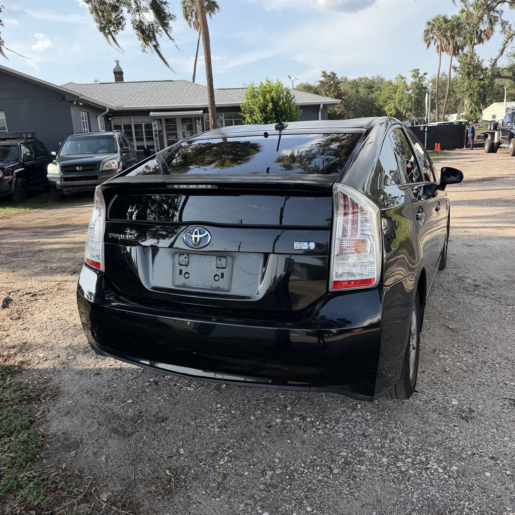 2010 Toyota Prius - $5,390