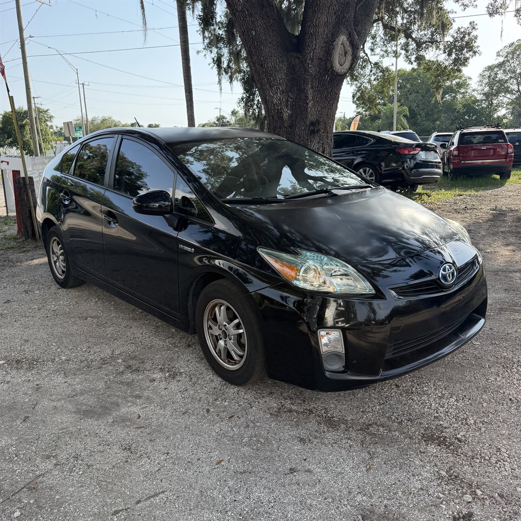 2010 Toyota Prius - $5,390