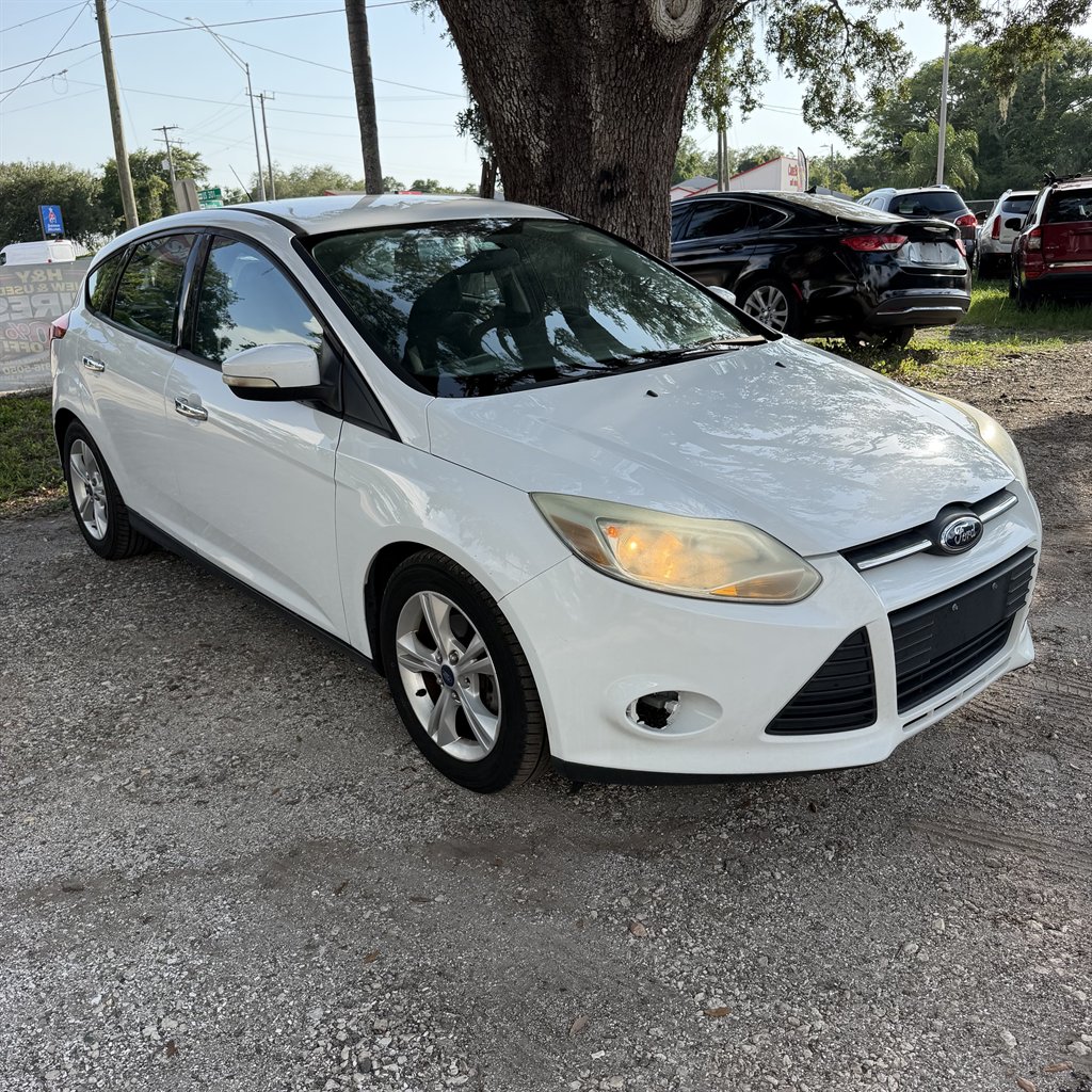 2014 Ford Focus - $4,990