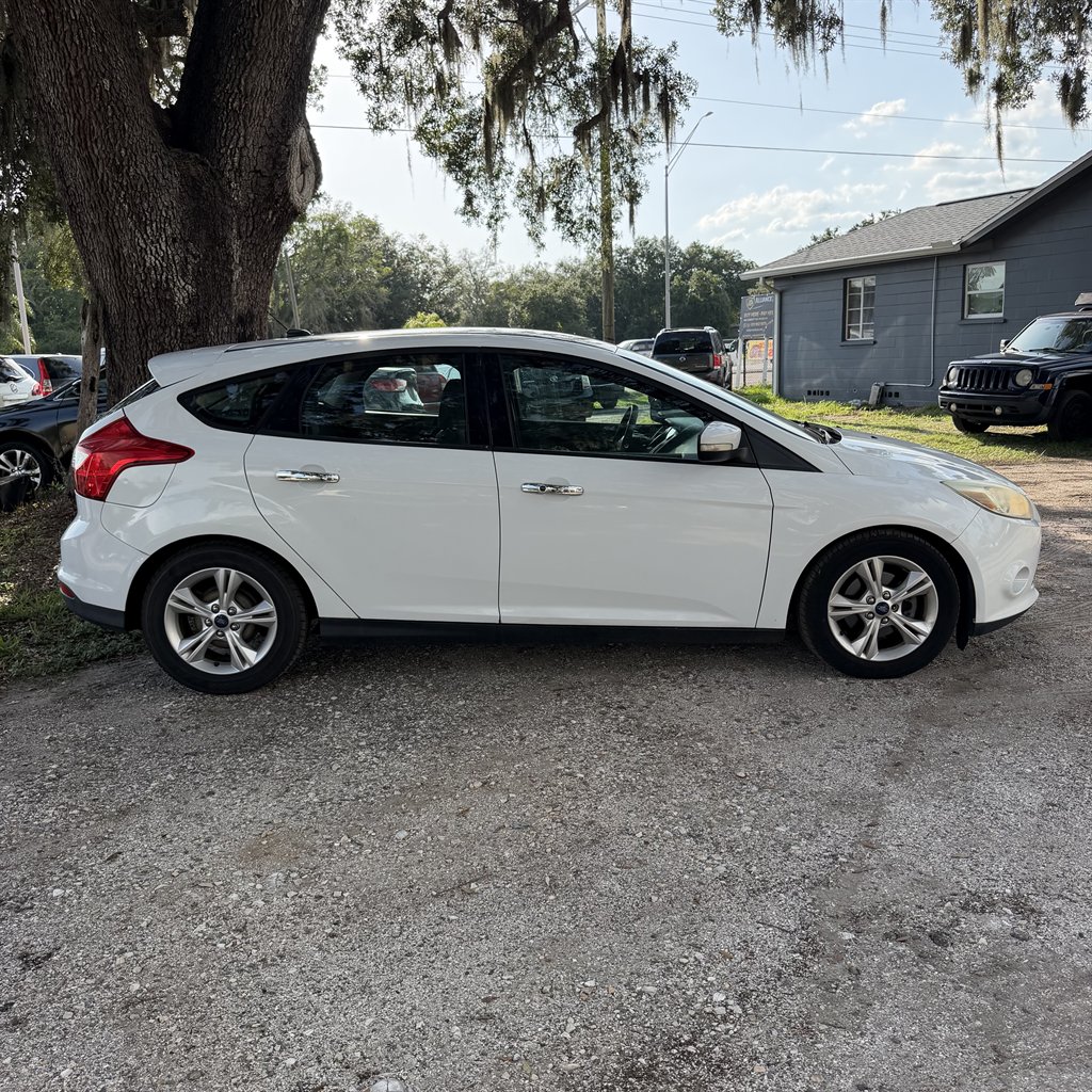 2014 Ford Focus - $4,990