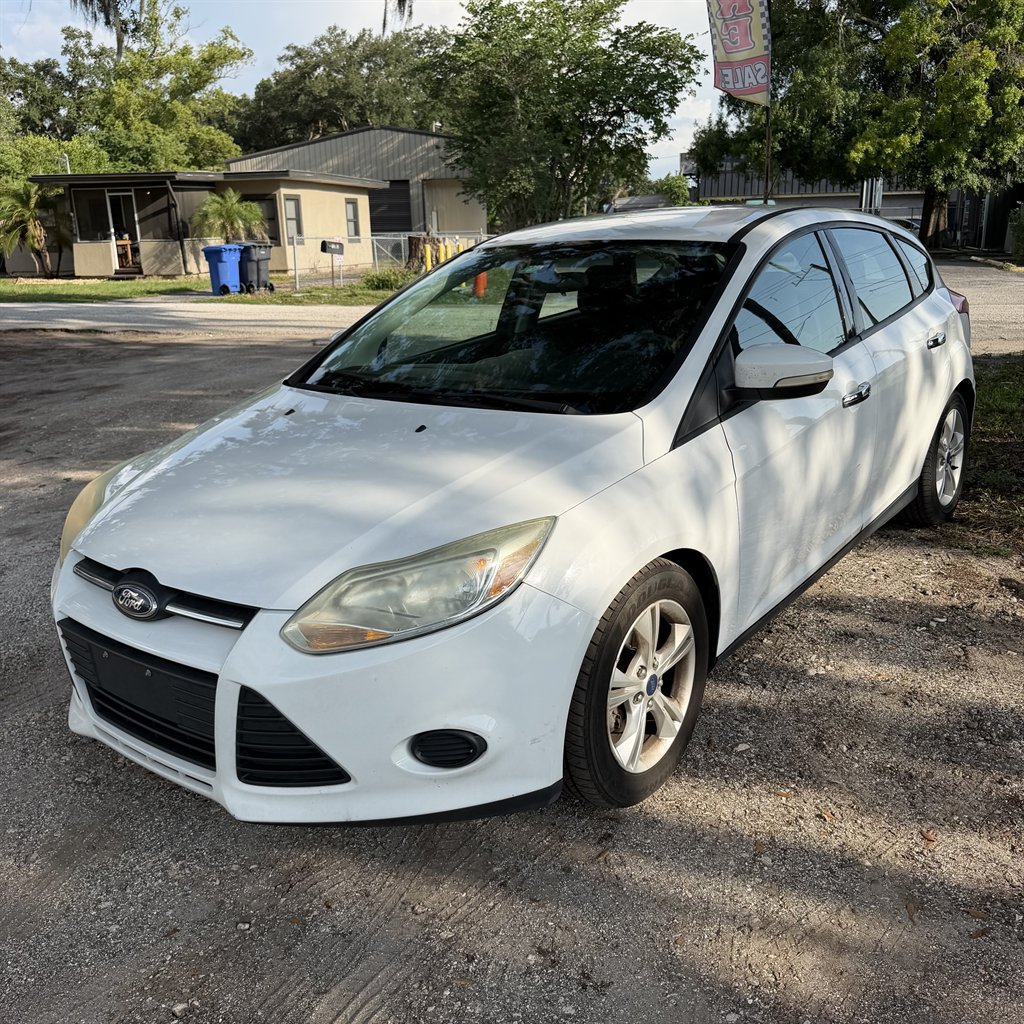 2014 Ford Focus - $4,990