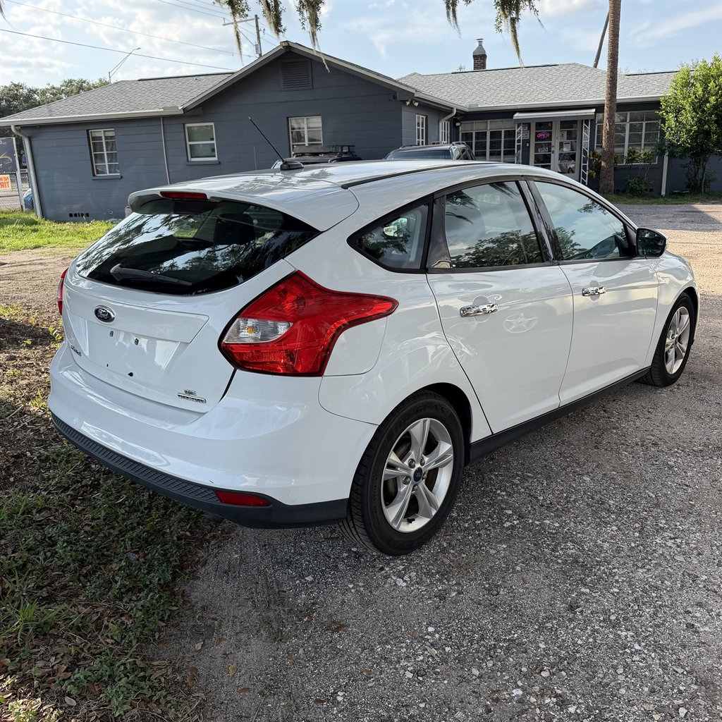 2014 Ford Focus - $4,990