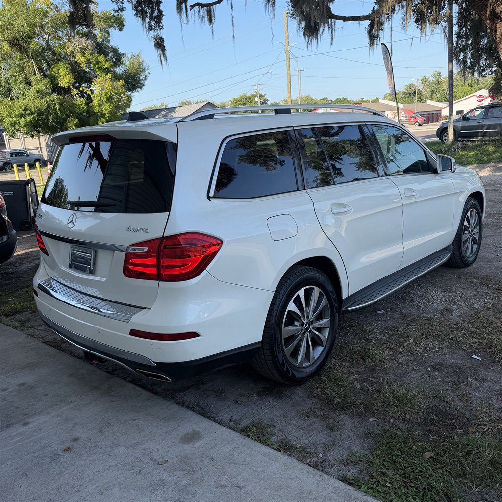 2013 Mercedes-Benz GL-Class - $8,500