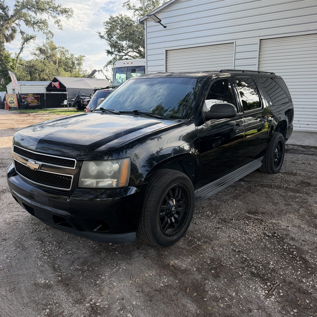 2010 Chevrolet Suburban - $4,500