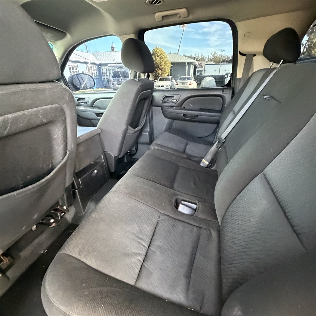 2010 Chevrolet Suburban - $4,500