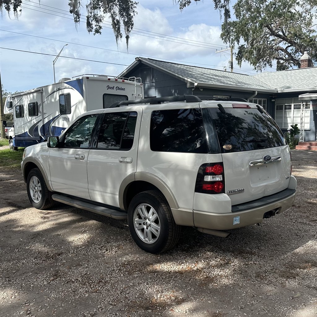 2009 Ford Explorer - $4,990