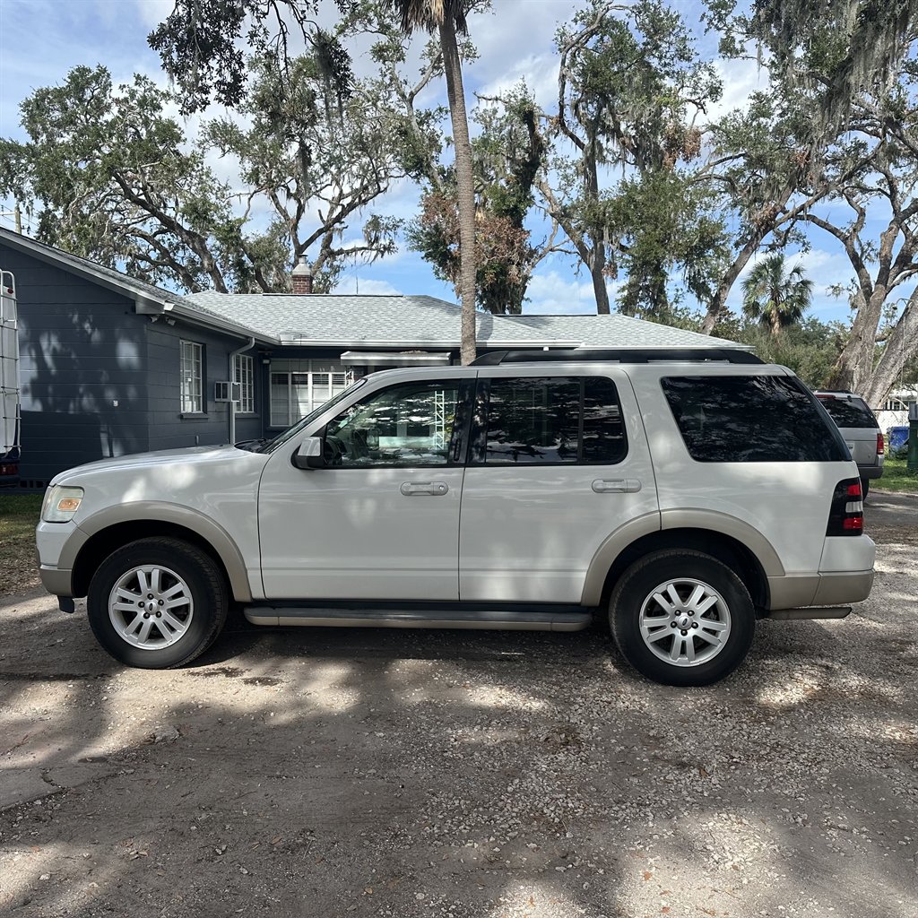 2009 Ford Explorer - $4,990
