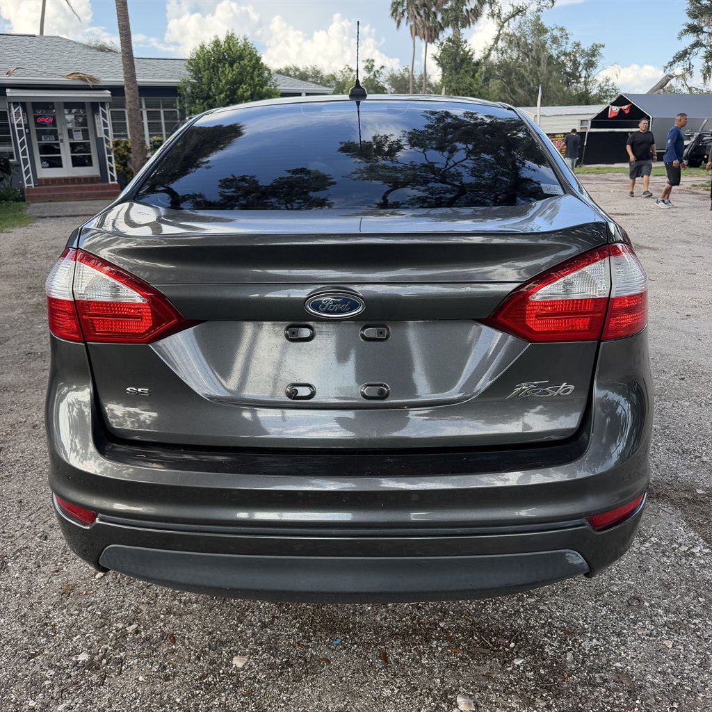 2015 Ford Fiesta - $4,990