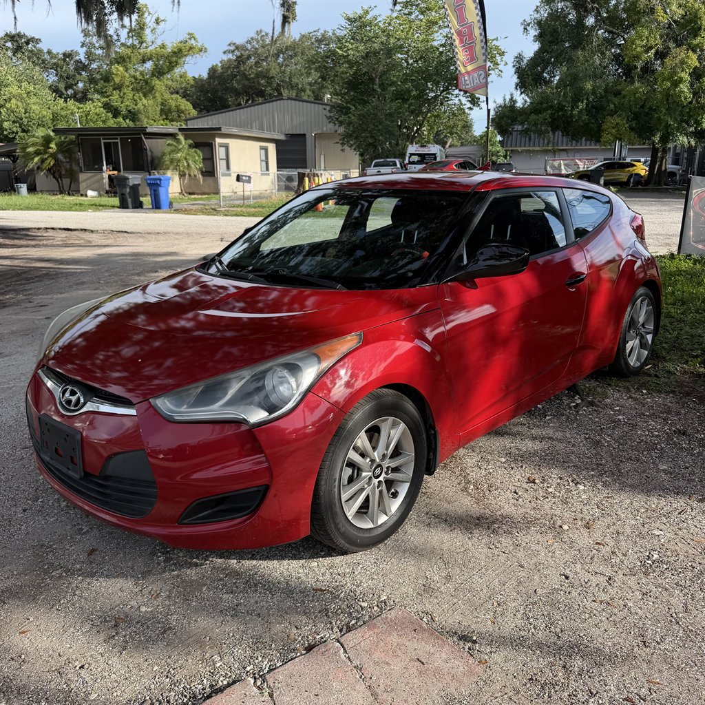 2016 Hyundai Veloster - $4,990