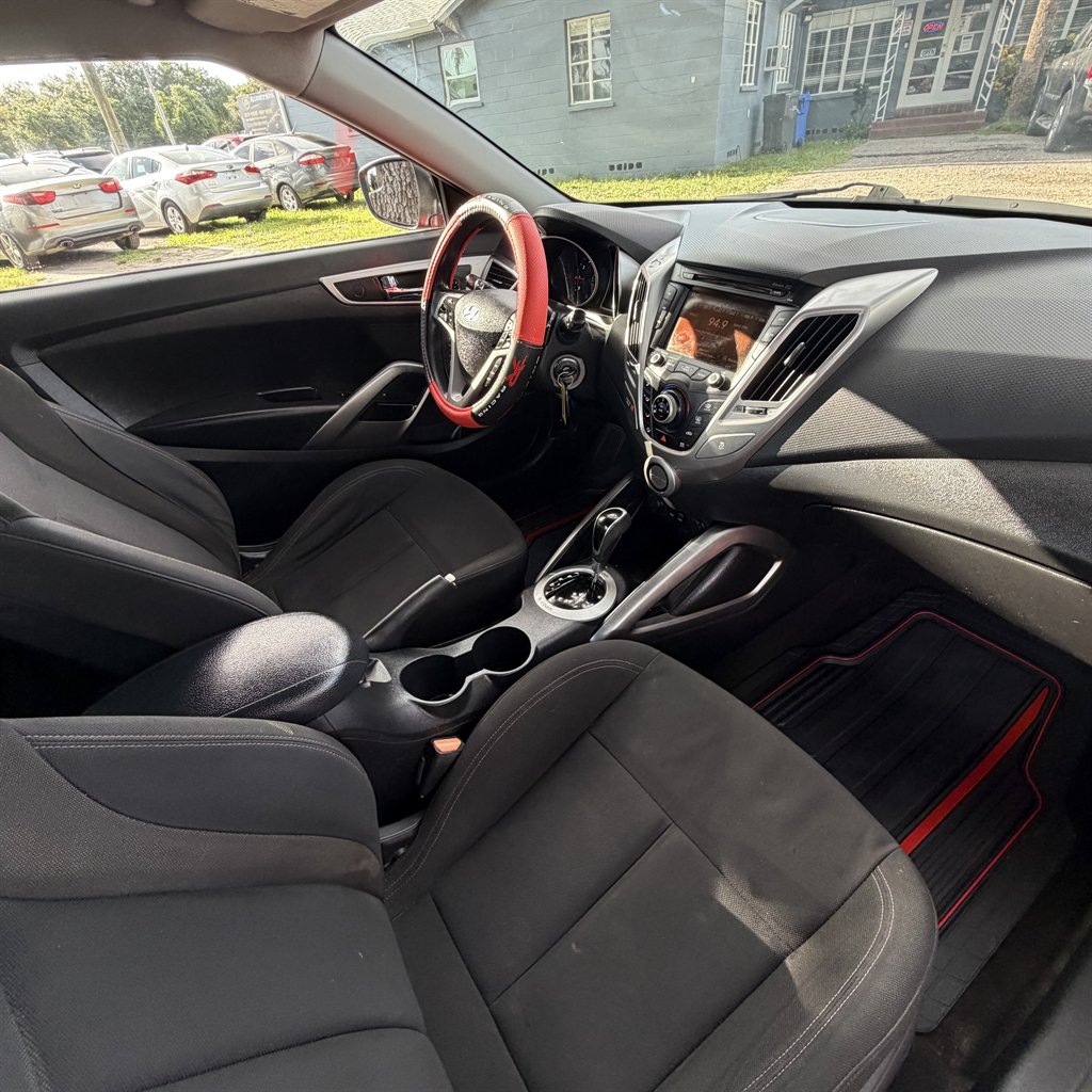 2016 Hyundai Veloster - $4,990
