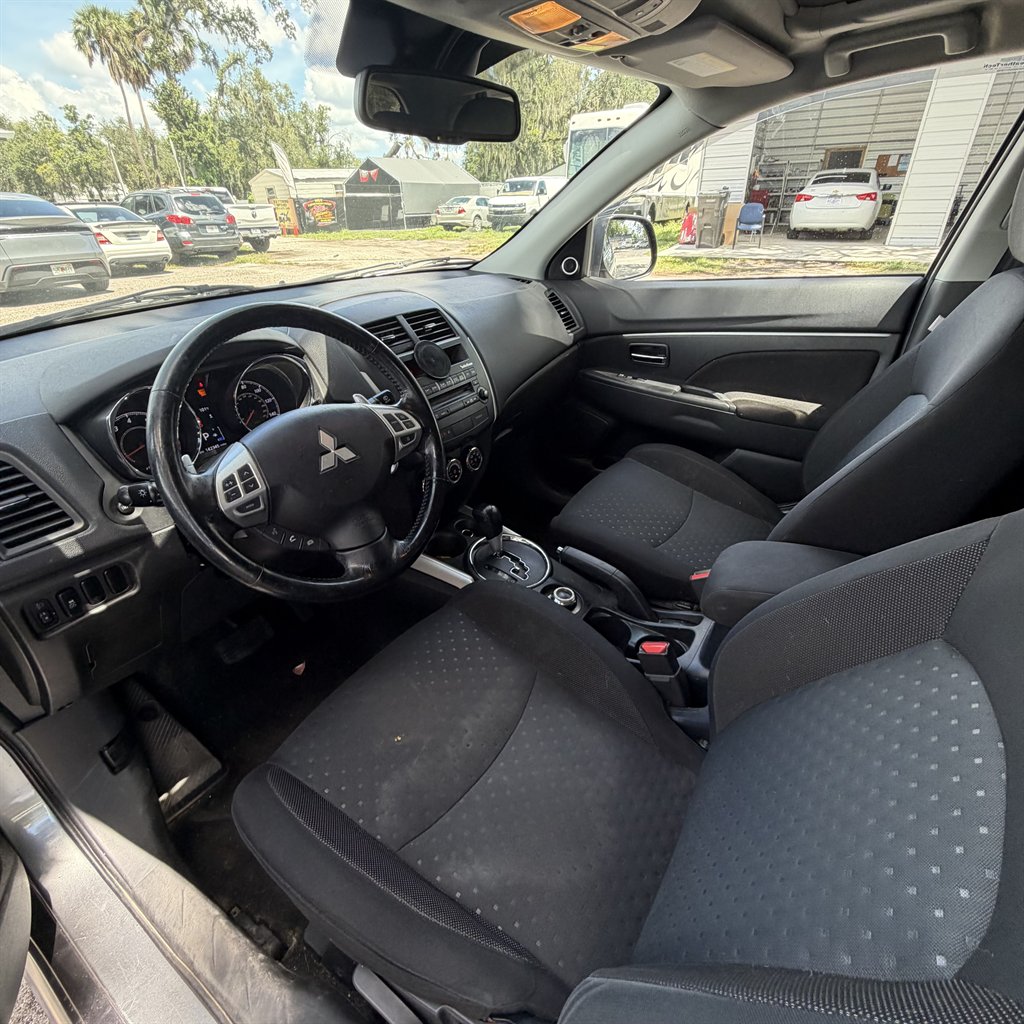 2012 Mitsubishi Outlander - $5,900
