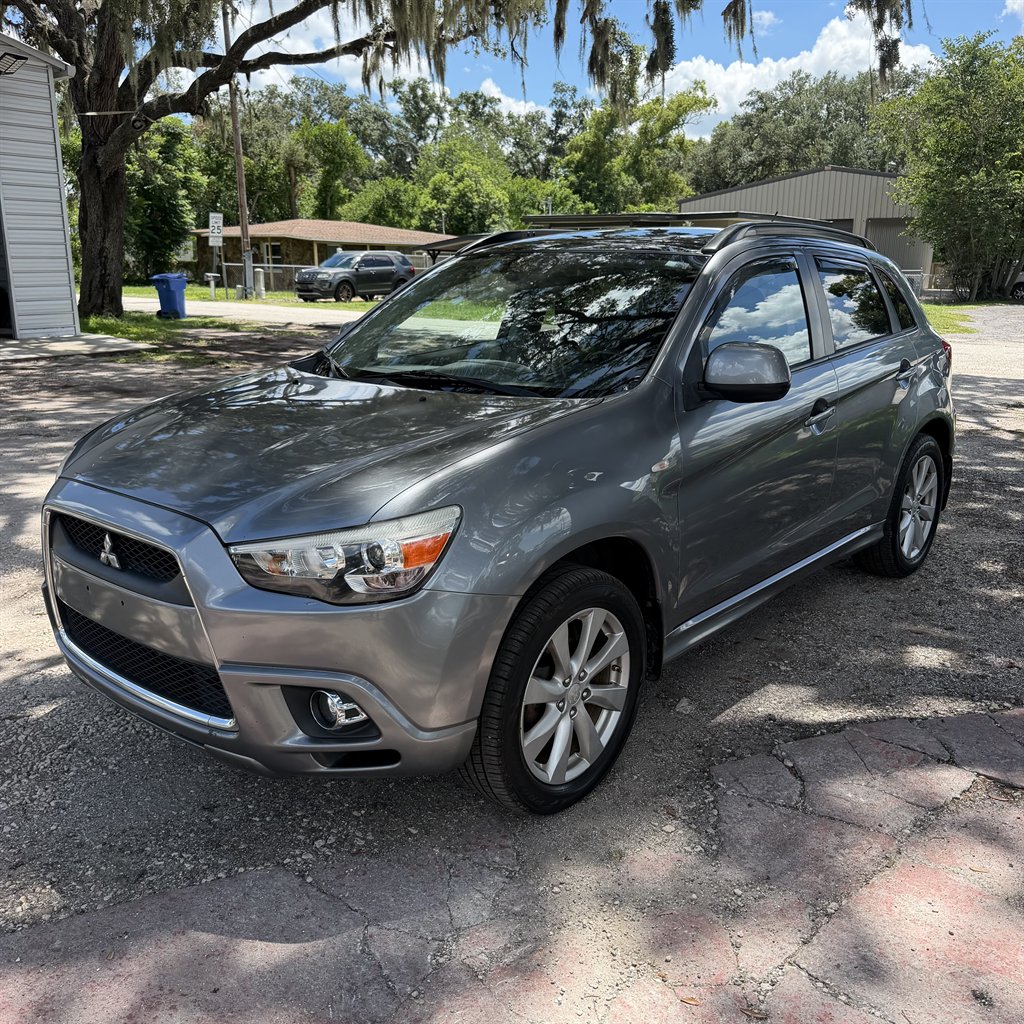 2012 Mitsubishi Outlander - $5,900