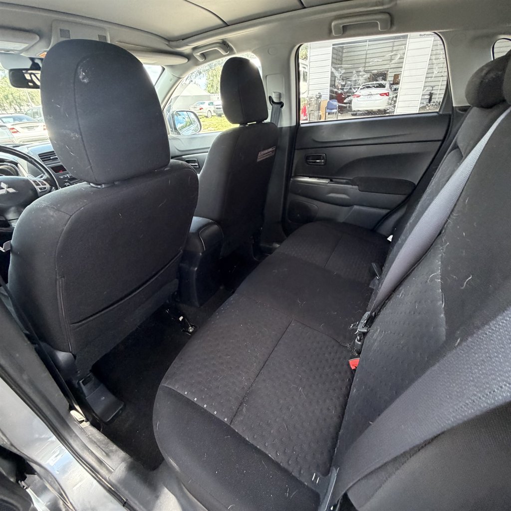2012 Mitsubishi Outlander - $5,900