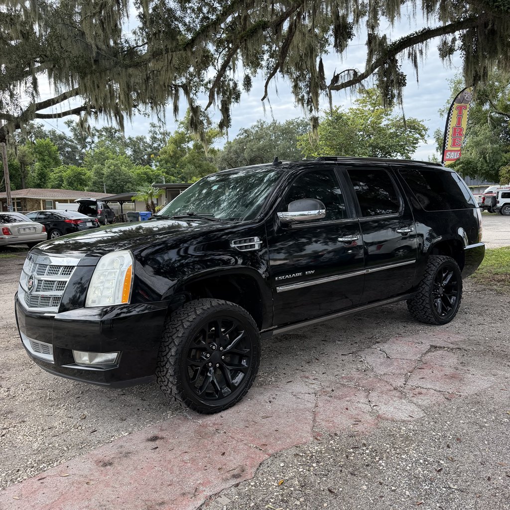 2013 Cadillac Escalade