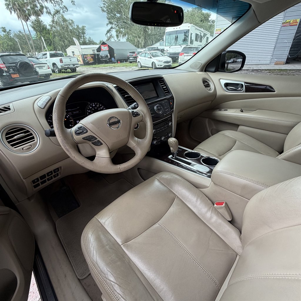 2013 Nissan Pathfinder - $5,990