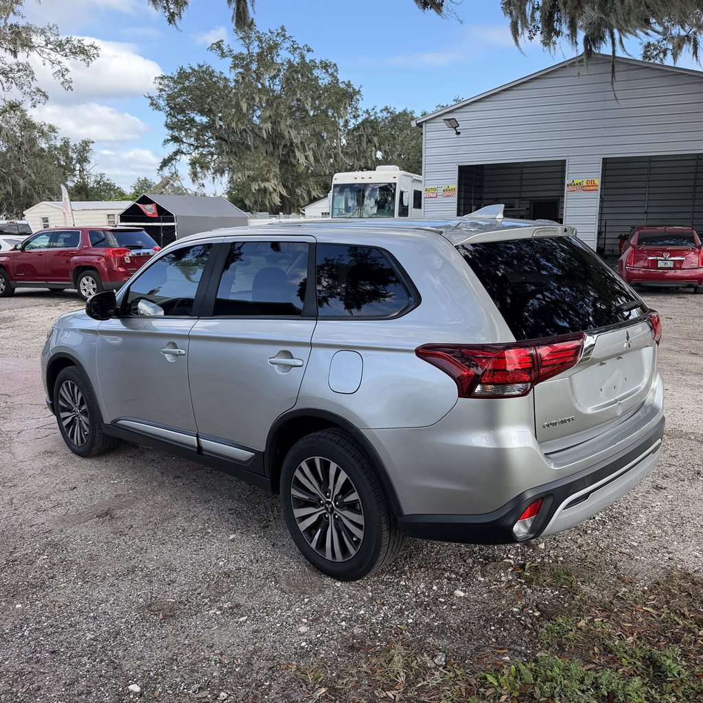 2020 Mitsubishi Outlander - $7,990
