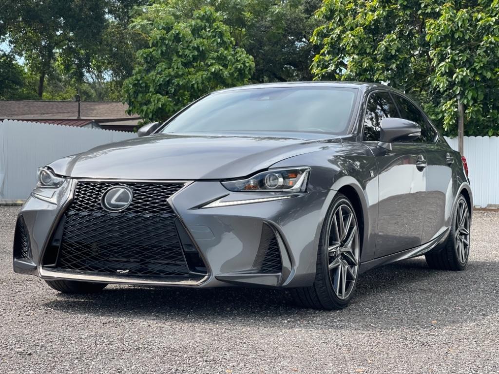 2019 Lexus IS 300 photo