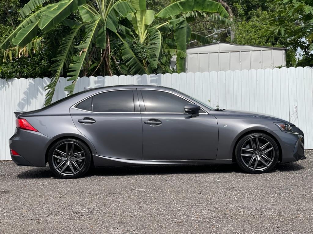 2019 Lexus IS 300 photo
