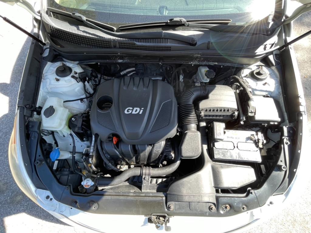 2013 Hyundai Sonata GLS photo