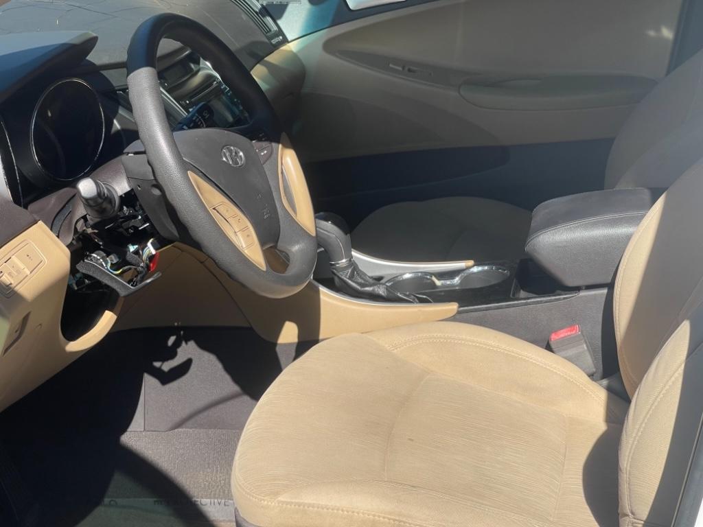 2013 Hyundai Sonata GLS photo