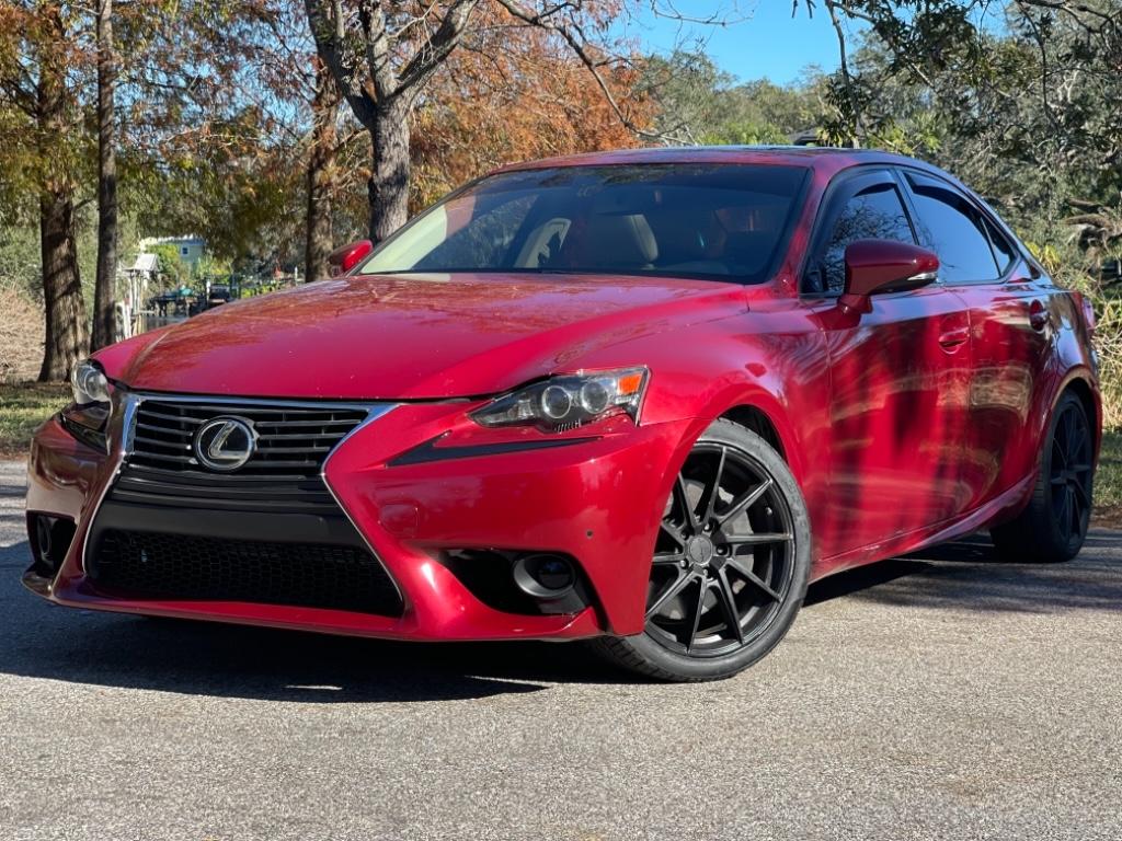 2015 Lexus IS 350 photo