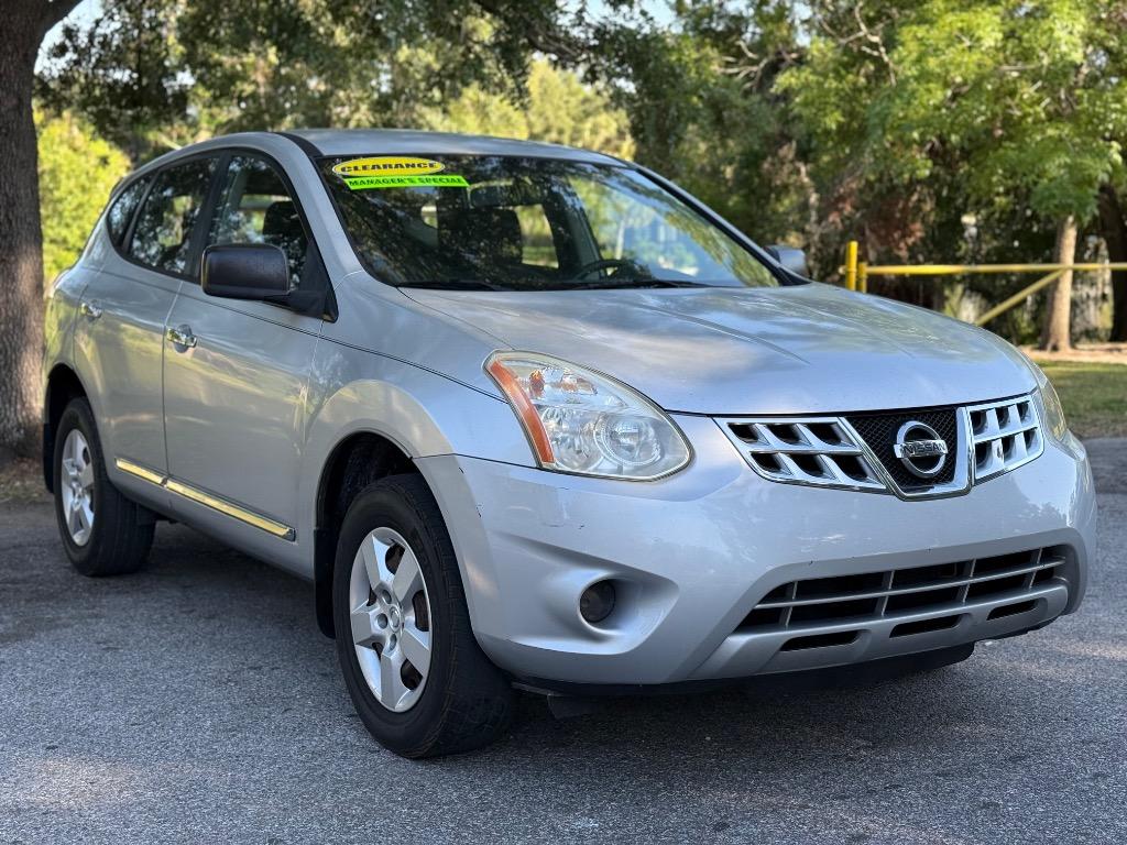 2013 Nissan Rogue S photo