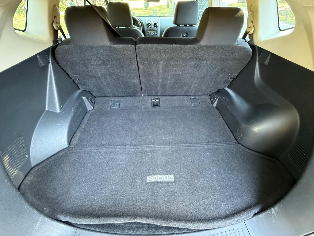 2013 Nissan Rogue S photo