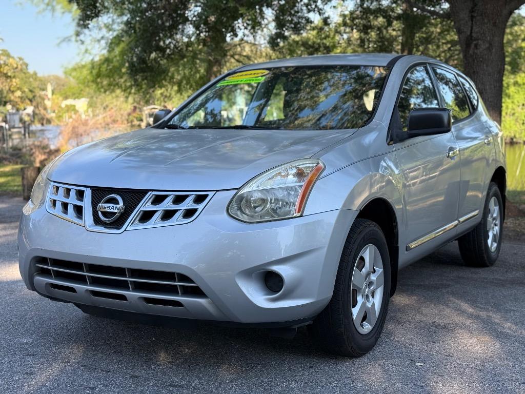 2013 Nissan Rogue S photo
