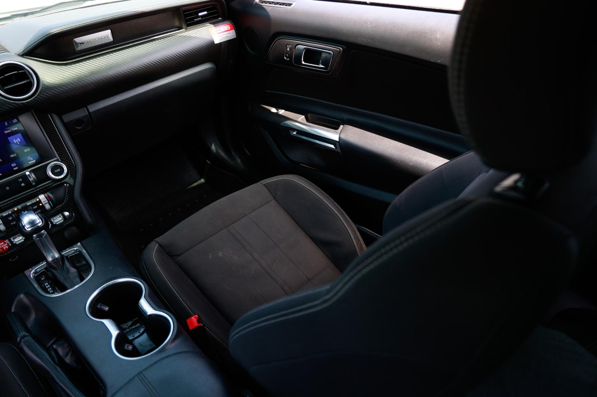 2021 Ford Mustang Eco photo