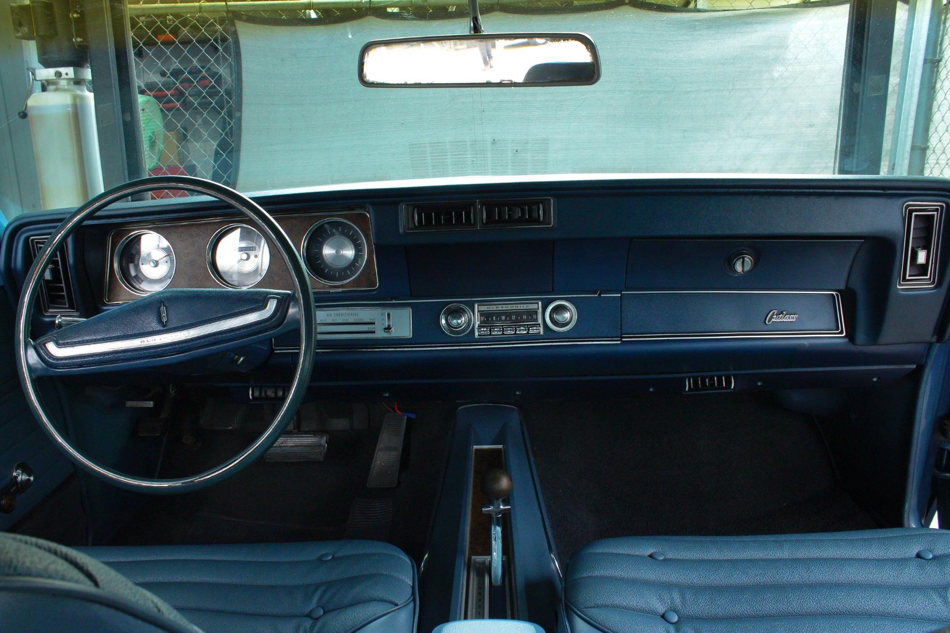 1970 Oldsmobile Cutlass - $39,970