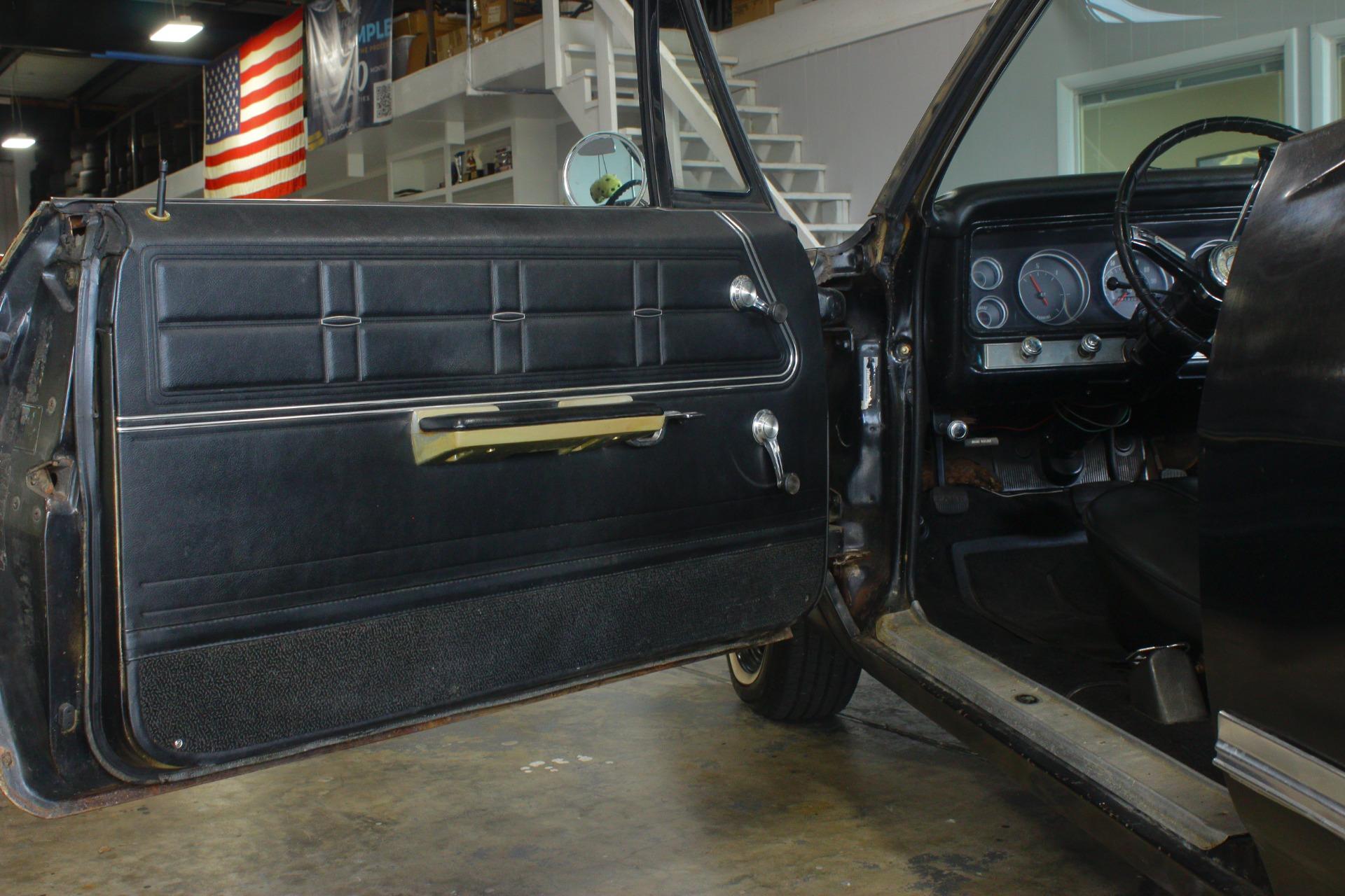 1967 Chevrolet Impala - $17,967