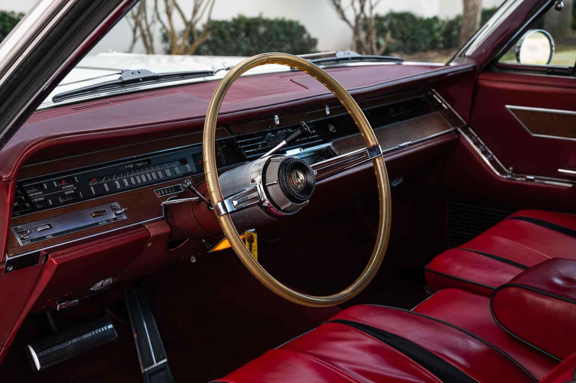 1967 Ford Mustang SVT Cobra photo