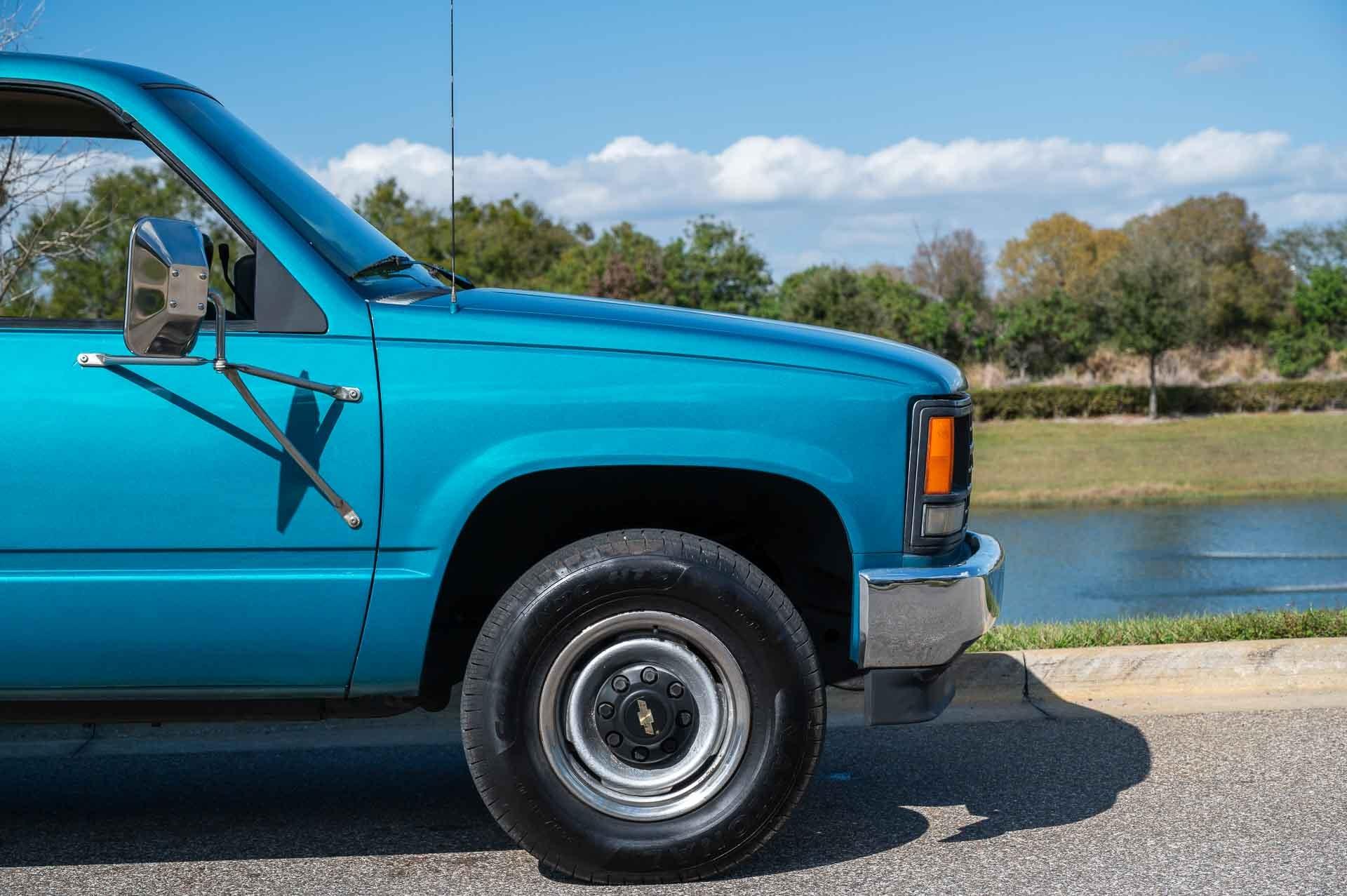 1993 Chevrolet RSX C2500 Silverado photo