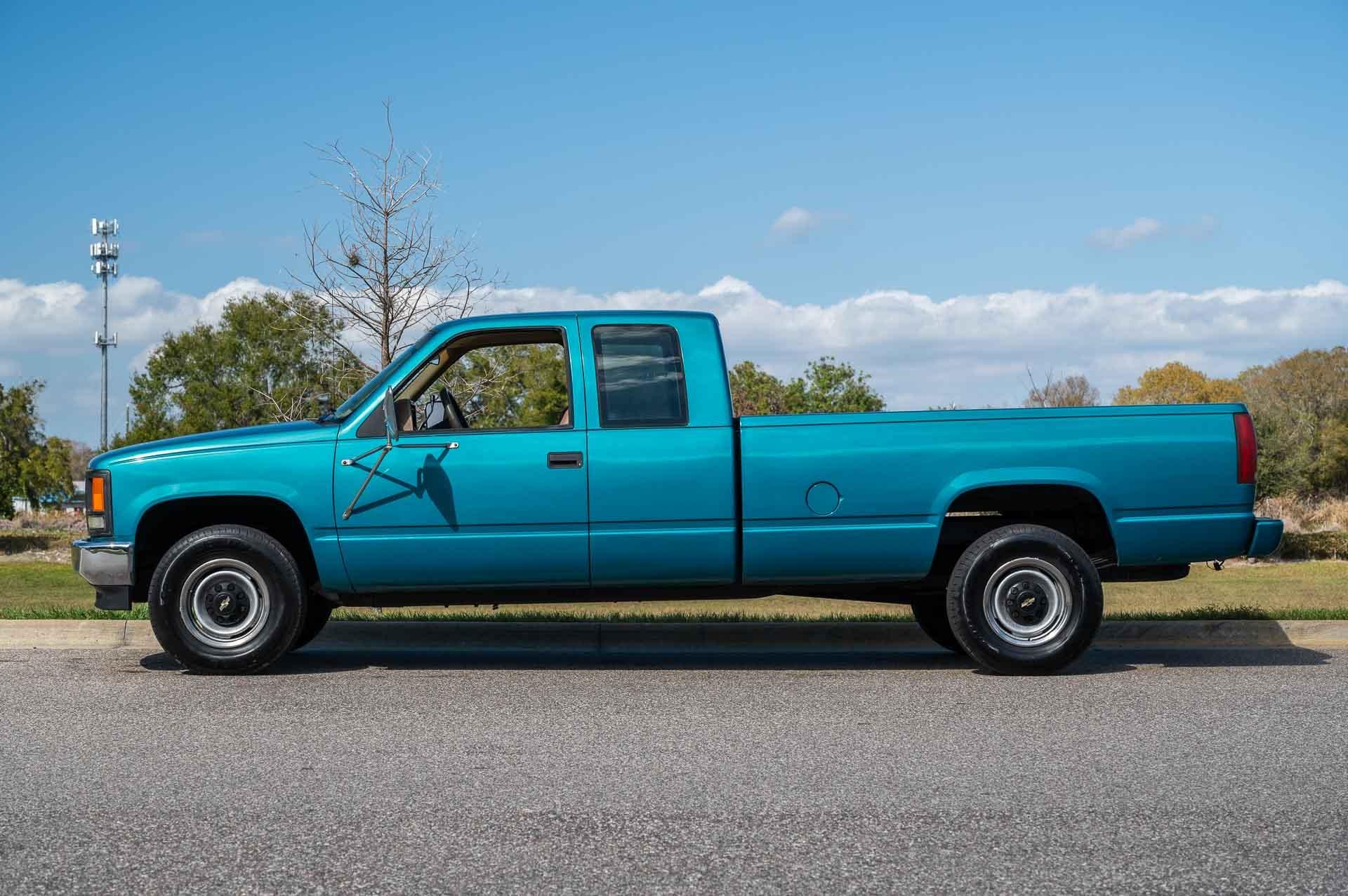 1993 Chevrolet RSX C2500 Silverado photo