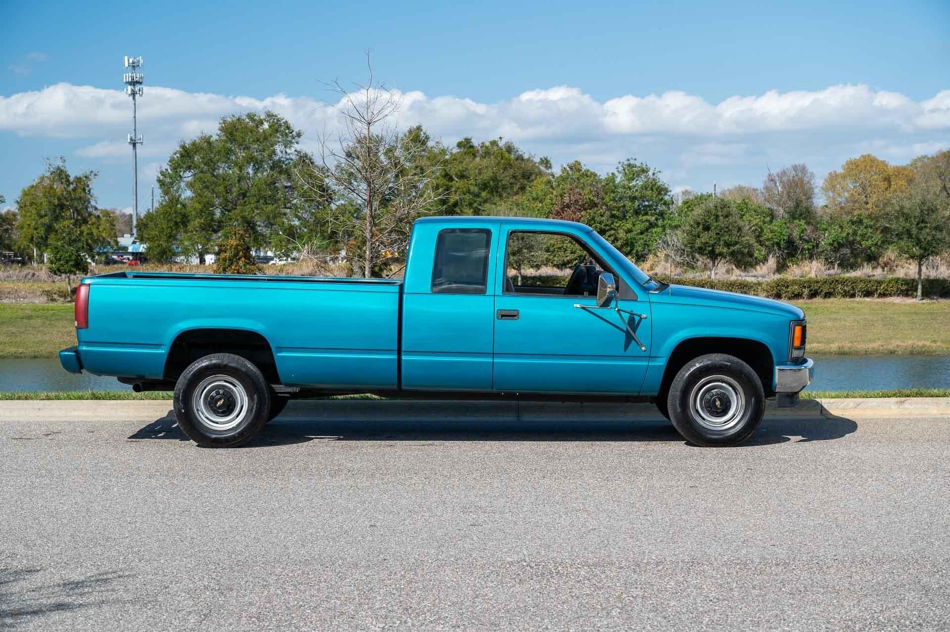 1993 Chevrolet RSX C2500 Silverado photo