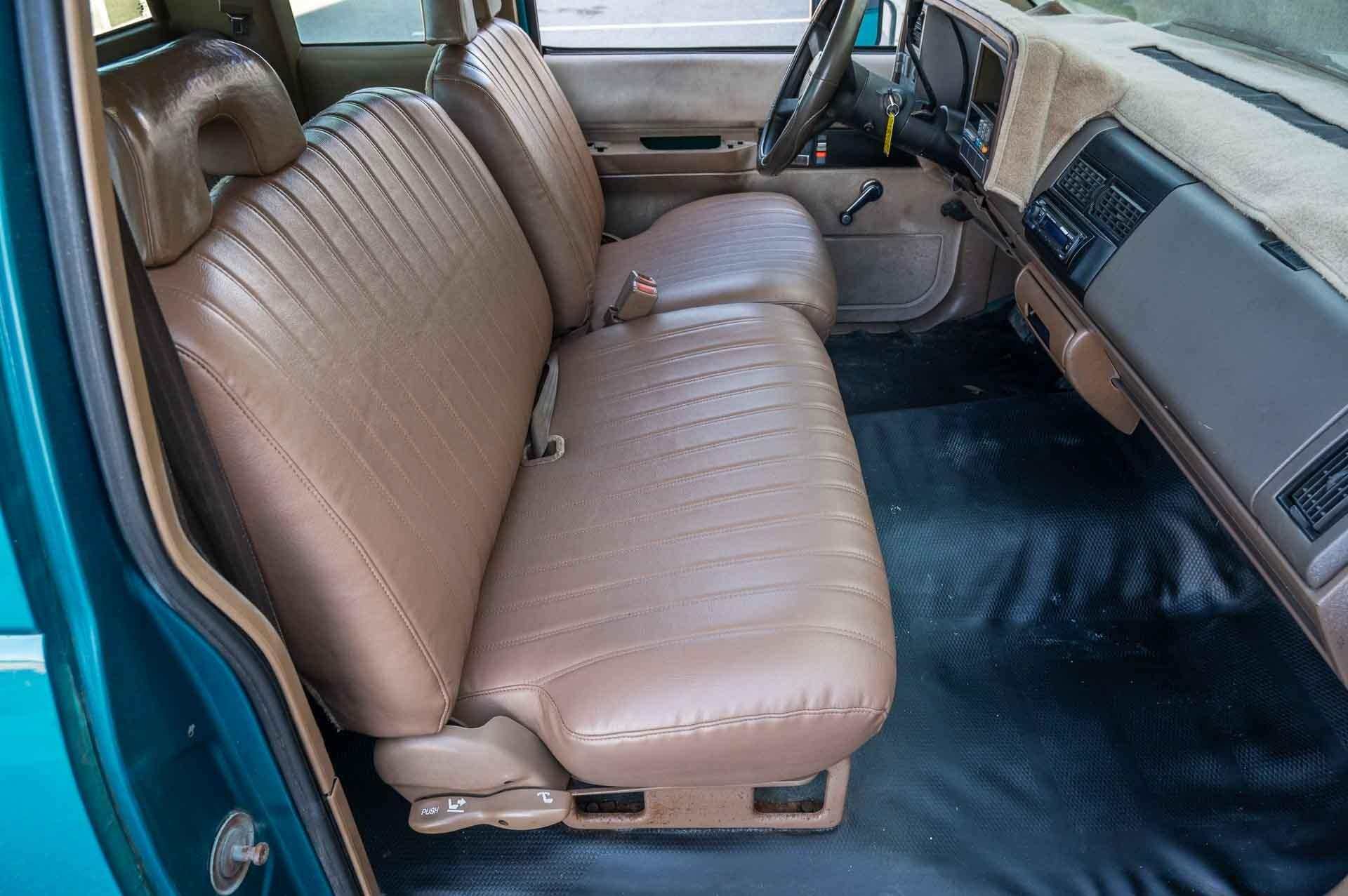 1993 Chevrolet RSX C2500 Silverado photo