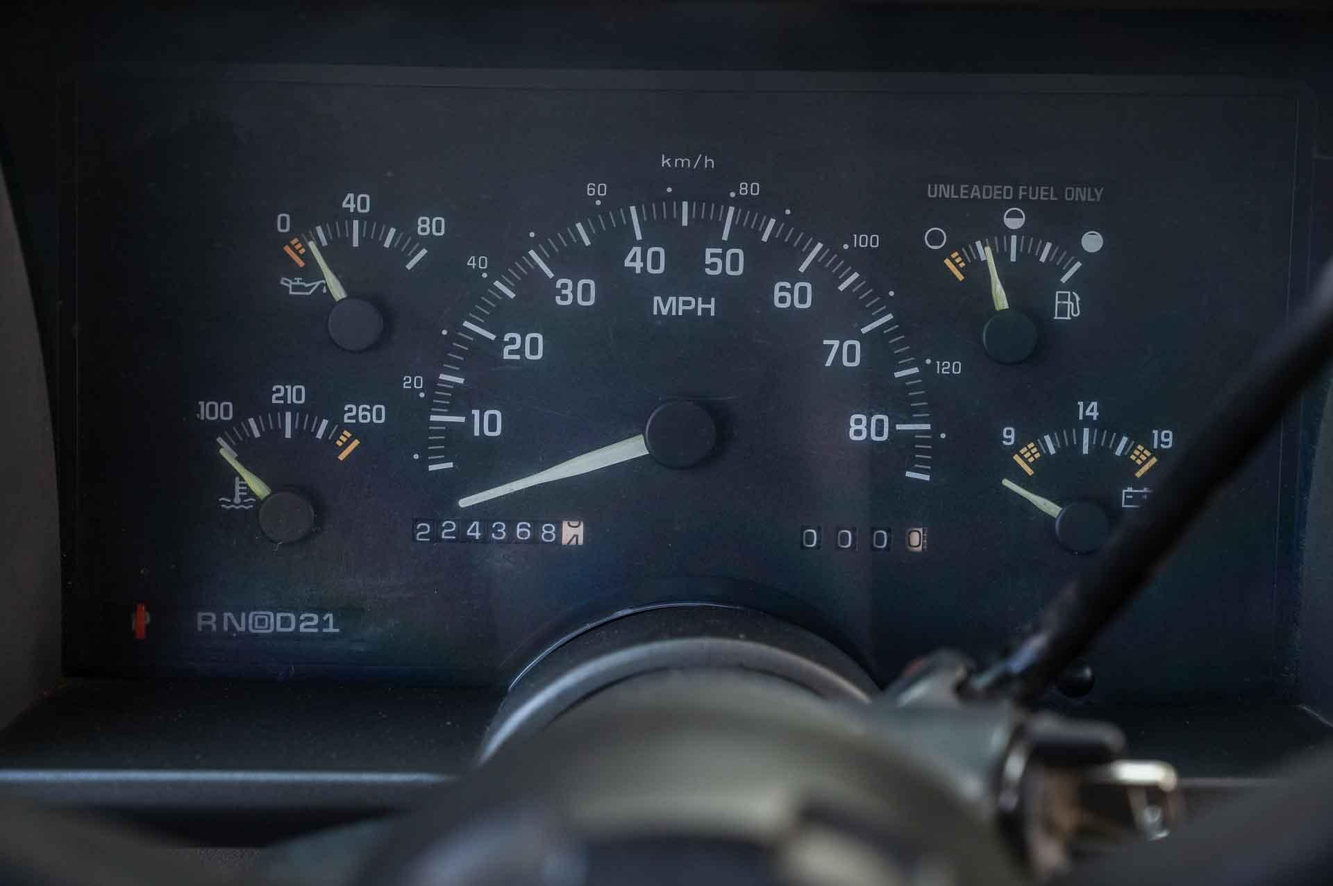 1993 Chevrolet RSX C2500 Silverado photo