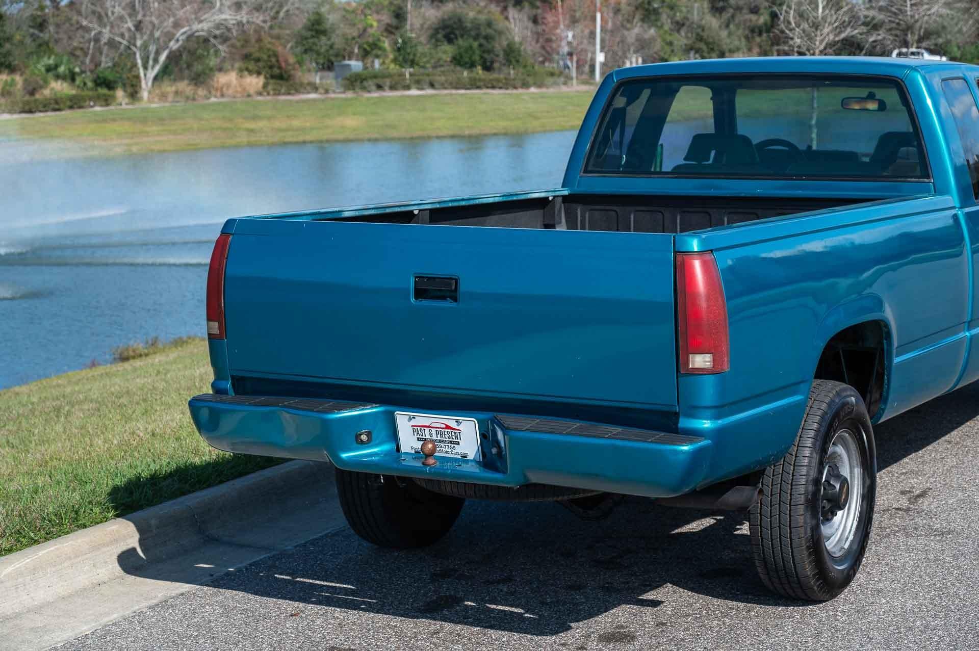 1993 Chevrolet RSX C2500 Silverado photo