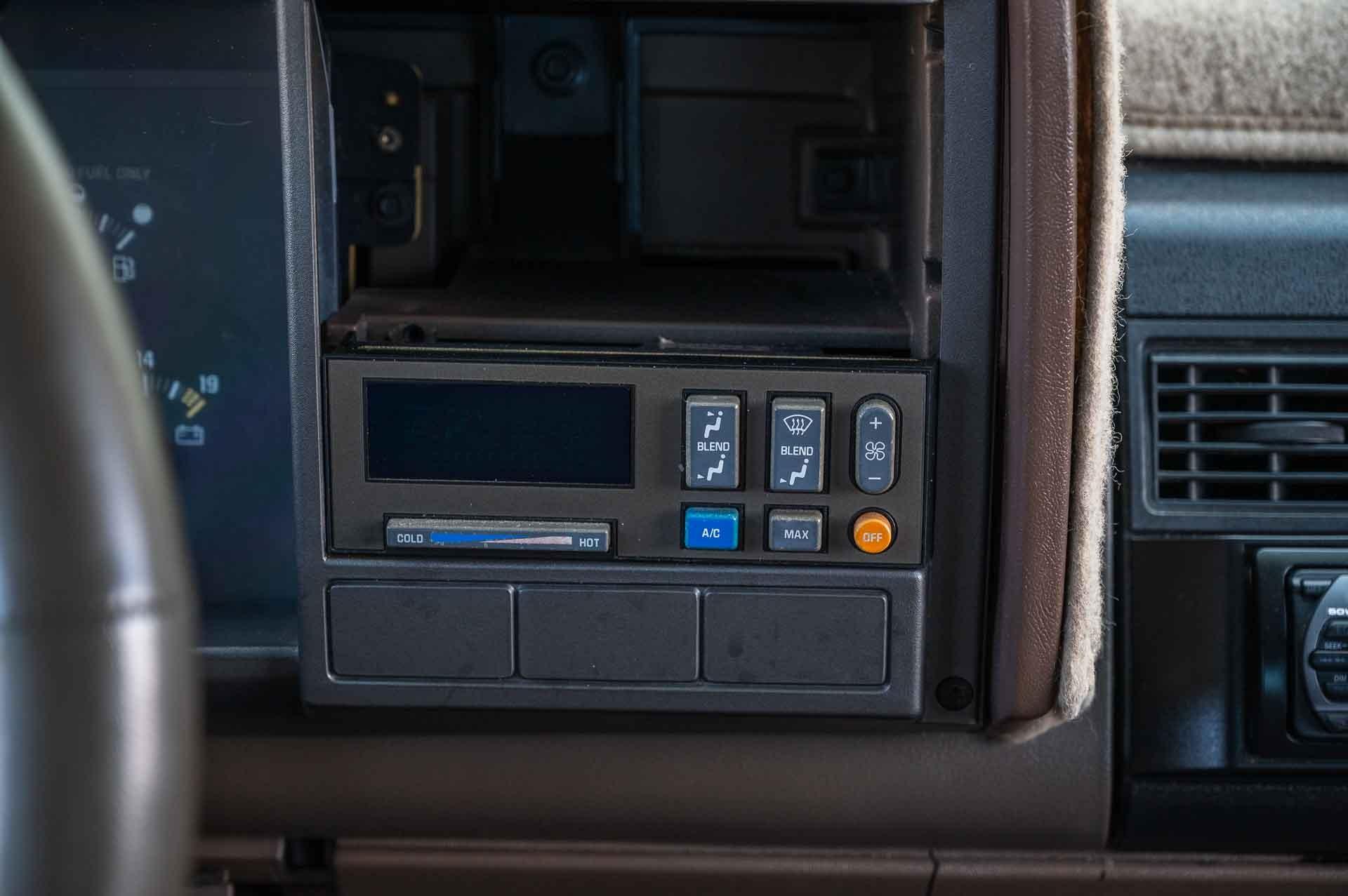 1993 Chevrolet RSX C2500 Silverado photo